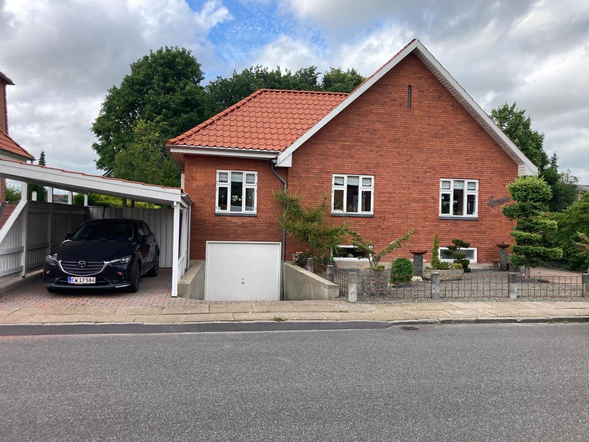 Indbydende Med Dejlig Gardhave Holiday home Randers